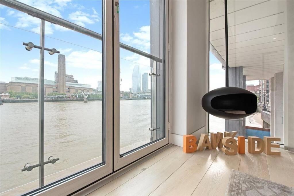 Modern Apartment In Central London By River Thames Eksteriør billede